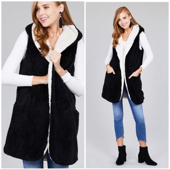 Jackets & Blazers - BLACK WHITE reversible FAUX FUR Vest - Hoodie